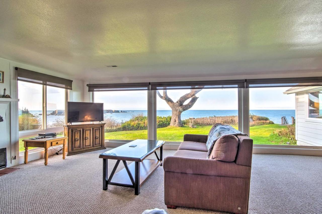 Cliffside Lighthouse Beach Home With Ocean View Coos Bay Bagian luar foto