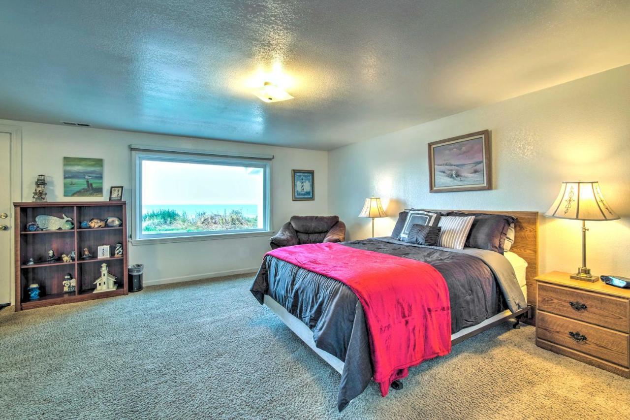 Cliffside Lighthouse Beach Home With Ocean View Coos Bay Bagian luar foto